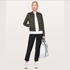 brand new LULULEMON On The Move Pant 🔥